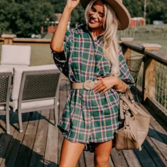 New Oversized plaid tunic shirt - Picture 3 of 17